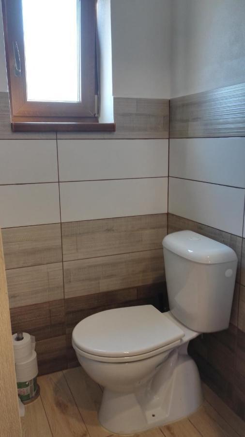 Apartmany Opolany ภายนอก รูปภาพ