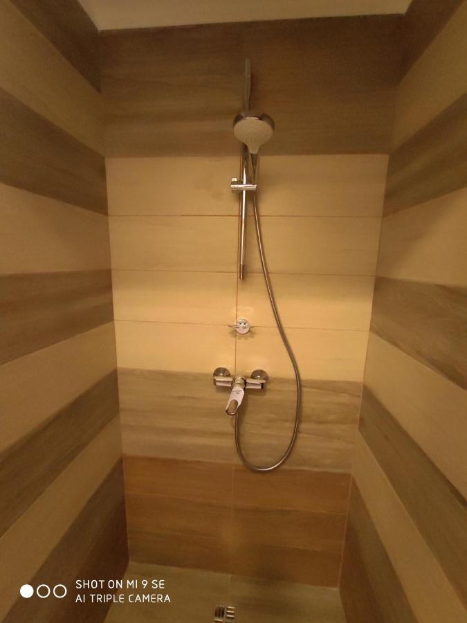Apartmany Opolany ภายนอก รูปภาพ